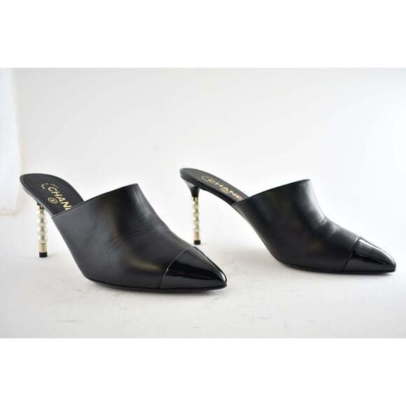 Chanel 20C Paris Rome Pearl Black Leather CC Mule Slide Backless Heel Pump 40.5 - Picture 2 of 8